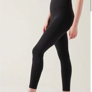 ATHLETA NWT!! Athleta Transcend Tight